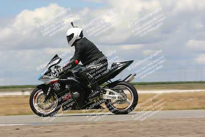 media/Apr-26-2024-TrackDaz (Fri) [[c4b677d280]]/B Group/120pm (Wheelie Bump)/